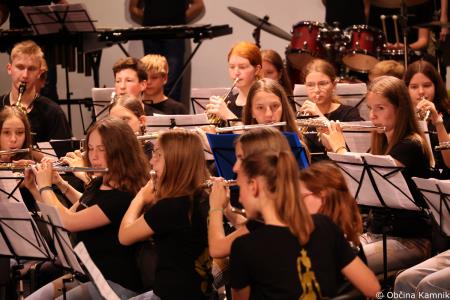 Koncert orkestrov in pevskega zbora Glasbene šole Kamnik  (31)